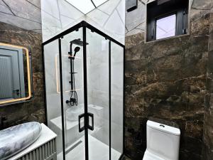 Bakı, bağ/həyət evi 5 otaqlı, satılır, 200 m² , 5 sot , Xəzər rayonu, Mərdəkan