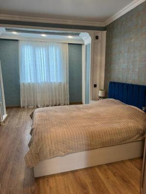 Bakı, köhnə tikili 3 otaqlı, satılır, 76 m²  , Səbail rayonu