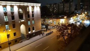 Bakı, köhnə tikili 2 otaqlı, günlük kirayə, 75 m²  , Səbail rayonu