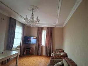 Bakı, bağ/həyət evi 5 otaqlı, kirayə, 180 m² , 4 sot , Binəqədi rayonu, Binəqədi qəs.