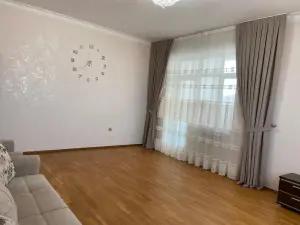 Bakı, yeni tikili 3 otaqlı, kirayə, 130 m²  , Yasamal rayonu