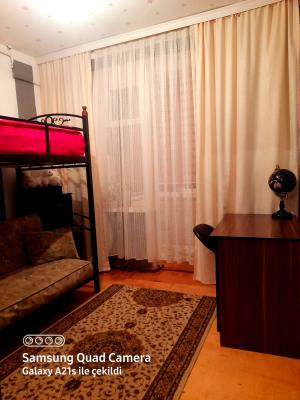 Bakı, köhnə tikili 2 otaqlı, satılır, 57 m²  , Binəqədi rayonu, Biləcəri qəs.