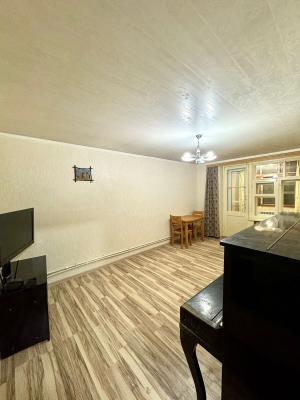 Bakı, köhnə tikili 2 otaqlı, satılır, 55 m²  , Nərimanov rayonu