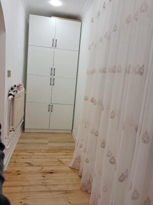 Bakı, köhnə tikili 2 otaqlı, satılır, 60 m²  , Binəqədi rayonu, 8-ci mikrorayon