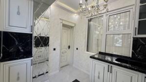 Bakı, köhnə tikili 3 otaqlı, satılır, 62 m²  , Xətai rayonu, Əhmədli
