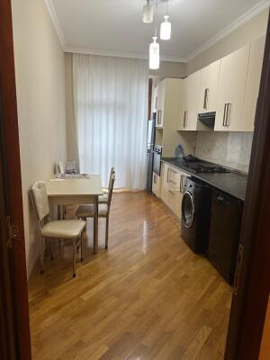 Bakı, yeni tikili 2 otaqlı, kirayə, 75 m²  , Yasamal rayonu