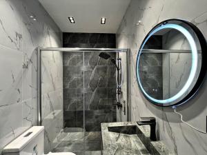 Bakı, bağ/həyət evi 5 otaqlı, satılır, 200 m² , 4 sot , Xəzər rayonu, Şüvəlan