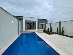 Bakı, həyət evi 4 otaqlı, satılır, 150 m² , 3 sot , Xəzər rayonu, Şüvəlan