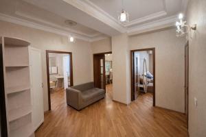Bakı, yeni tikili 3 otaqlı, satılır, 105 m²  , Yasamal rayonu, Yasamal qəs.