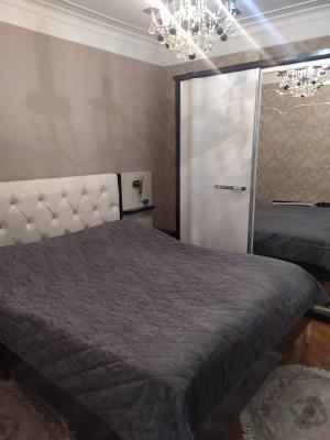 Bakı, köhnə tikili 4 otaqlı, satılır, 85 m²  , Sabunçu rayonu, Bakıxanov qəs.