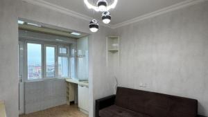 Bakı, köhnə tikili 2 otaqlı, satılır, 60 m²  , Nizami rayonu, 8-ci kilometr