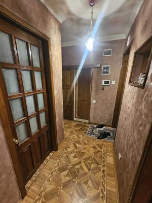 Bakı, köhnə tikili 2 otaqlı, satılır, 65 m²  , Yasamal rayonu, Yasamal qəs.