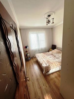 Bakı, köhnə tikili 2 otaqlı, satılır, 57 m²  , Suraxanı rayonu, Yeni Günəşli qəs.
