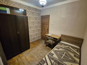 Bakı, köhnə tikili 4 otaqlı, satılır, 103 m²  , Nərimanov rayonu