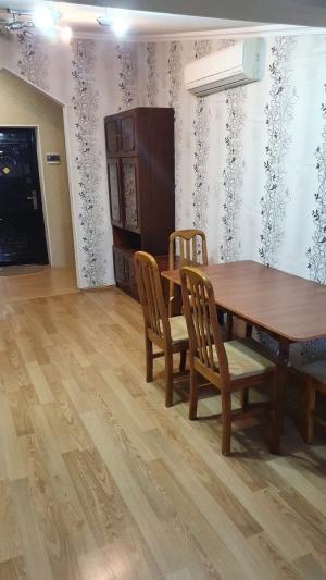 Bakı, köhnə tikili 2 otaqlı, satılır, 53 m²  , Yasamal rayonu, Yeni Yasamal qəs.