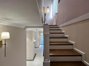 Bakı, həyət evi 4 otaqlı, satılır, 190 m² , 3 sot , Xəzər rayonu, Şüvəlan