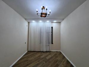 Bakı, bağ/həyət evi 5 otaqlı, satılır, 210 m² , 2.5 sot , Xəzər rayonu, Buzovna