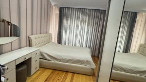 Bakı, yeni tikili 3 otaqlı, satılır, 118 m²  , Xətai rayonu, H.Aslanov qəs.