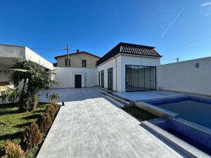 Bakı, həyət evi 5 otaqlı, satılır, 230 m² , 6 sot , Xəzər rayonu, Şüvəlan