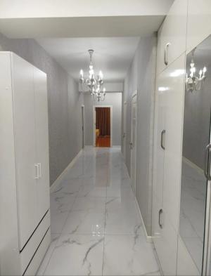 Bakı, yeni tikili 3 otaqlı, satılır, 110 m²  , Yasamal rayonu, Yeni Yasamal qəs.