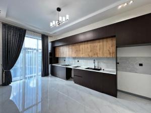 Bakı, həyət evi 5 otaqlı, satılır, 200 m² , 4 sot , Xəzər rayonu, Şüvəlan