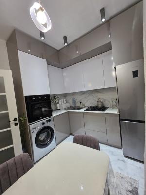 Bakı, yeni tikili 2 otaqlı, satılır, 60 m²  , Binəqədi rayonu, Binəqədi qəs.