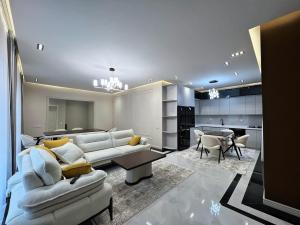 Bakı, həyət evi 4 otaqlı, satılır, 150 m² , 3.3 sot , Xəzər rayonu, Şüvəlan