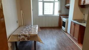 Bakı, köhnə tikili 2 otaqlı, kirayə, 60 m²  , Suraxanı rayonu, Qaraçuxur qəs.