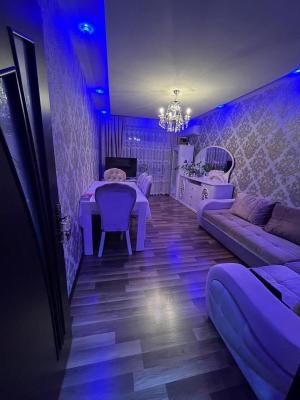 Bakı, köhnə tikili 2 otaqlı, satılır, 60 m²  , Xətai rayonu