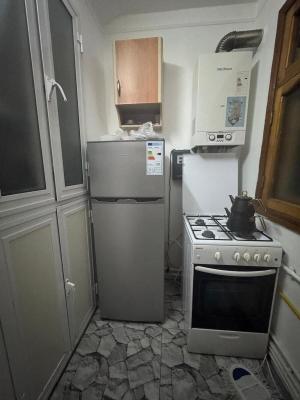 Bakı, köhnə tikili 2 otaqlı, satılır, 38 m²  , Yasamal rayonu, Yasamal qəs.