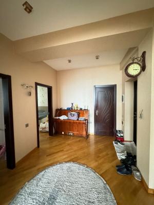 Bakı, yeni tikili 3 otaqlı, satılır, 110 m²  , Nəsimi rayonu, 4-cü mikrorayon