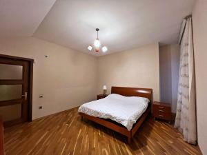 Bakı, bağ/həyət evi 5 otaqlı, satılır, 350 m² , 12 sot , Xəzər rayonu, Şüvəlan