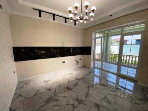 Bakı, həyət evi 4 otaqlı, satılır, 130 m² , 3.5 sot , Xəzər rayonu, Binə qəs.