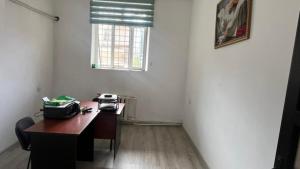 Bakı, köhnə tikili 3 otaqlı, satılır, 80 m²  , Sabunçu rayonu, Bakıxanov qəs.