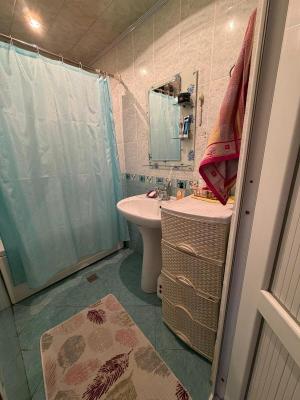 Bakı, köhnə tikili 3 otaqlı, satılır, 65 m²  , Nizami rayonu