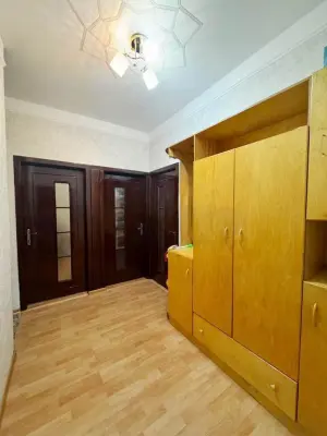 3 комната старое здание, продажа, 110 m², Бакы, Бинәгәди рајону, 8-ҹи микрорајон