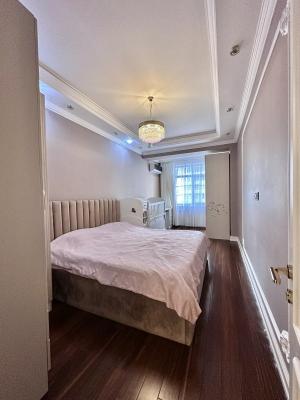 Bakı, yeni tikili 4 otaqlı, satılır, 180 m²  , Yasamal rayonu, Yasamal qəs.