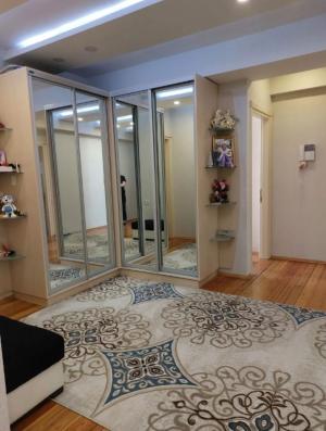 Xırdalan, yeni tikili 3 otaqlı, satılır  