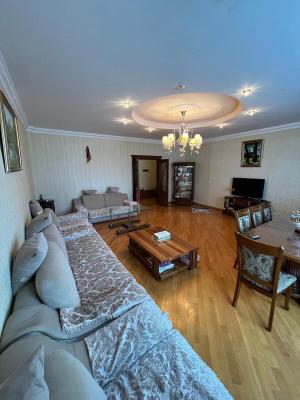 Bakı, yeni tikili 3 otaqlı, satılır, 132 m²  , Yasamal rayonu, Yasamal qəs.