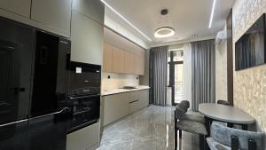 Bakı, yeni tikili 2 otaqlı, satılır, 100 m²  , Nərimanov rayonu