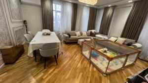 Bakı, yeni tikili 2 otaqlı, satılır, 100 m²  , Xətai rayonu
