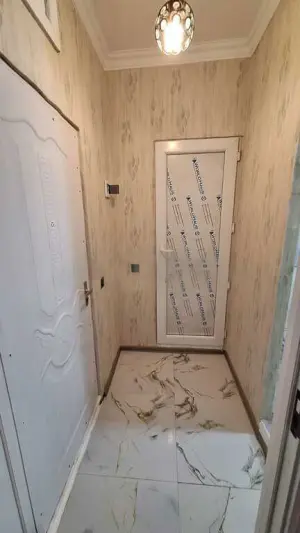 1 комната старое здание, продажа, 35 m², Бакы, Нәсими рајону, 3-ҹү микрорајон