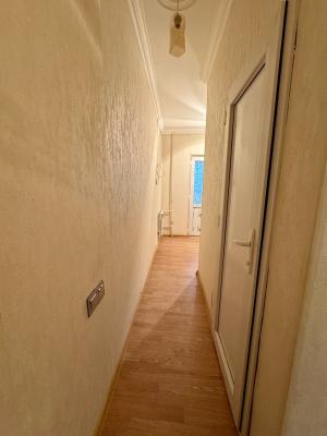 Bakı, köhnə tikili 2 otaqlı, satılır, 50 m²  , Yasamal rayonu, Yeni Yasamal qəs.