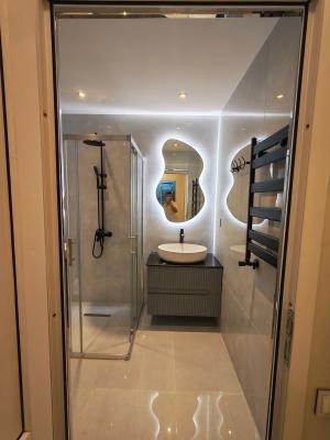 Bakı, yeni tikili 2 otaqlı, satılır, 56 m²  , Binəqədi rayonu, 7-ci mikrorayon