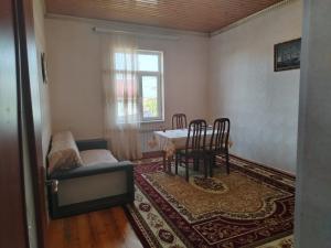 Abşeron, həyət evi 4 otaqlı, satılır, 120 m² , 3 sot , Ceyranbatan qəs.