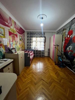 Bakı, köhnə tikili 5 otaqlı, satılır, 120 m²  , Yasamal rayonu, Yeni Yasamal qəs.