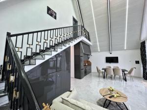 Bakı, bağ/həyət evi 4 otaqlı, satılır, 130 m² , 2 sot , Xəzər rayonu, Şüvəlan