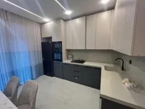 Bakı, yeni tikili 2 otaqlı, kirayə, 105 m²  , Nəsimi rayonu