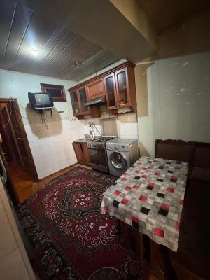 Bakı, köhnə tikili 3 otaqlı, satılır, 70 m²  , Nərimanov rayonu