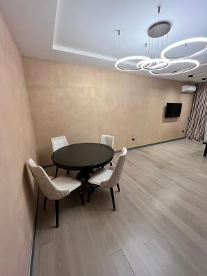 Bakı, yeni tikili 2 otaqlı, satılır, 100 m²  , Nizami rayonu